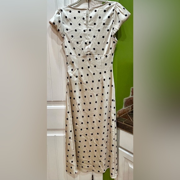 Camila Coelho Elegant Cream Polka Dot Lace Dress size S - Picture 3 of 9